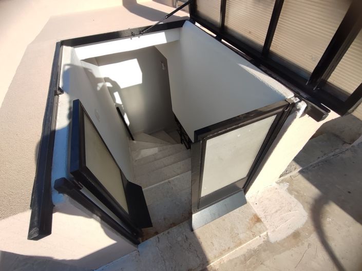 Image No.34-6 Bed Villa / Detached for sale