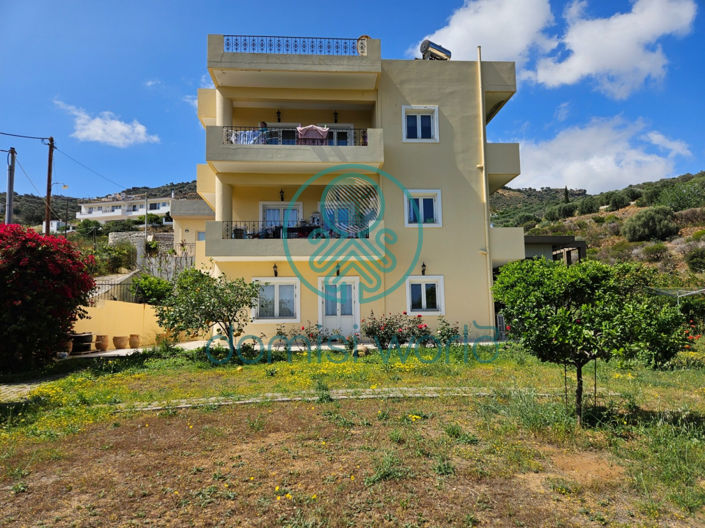 Image No.11-6 Bed Property for sale