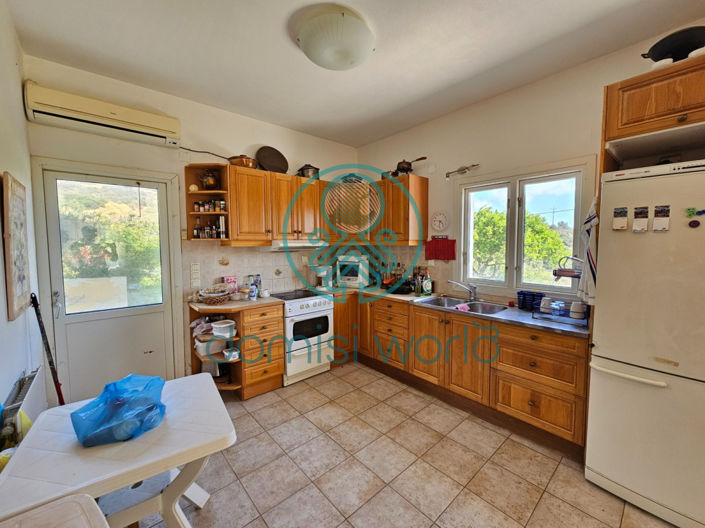 Image No.20-6 Bed Property for sale