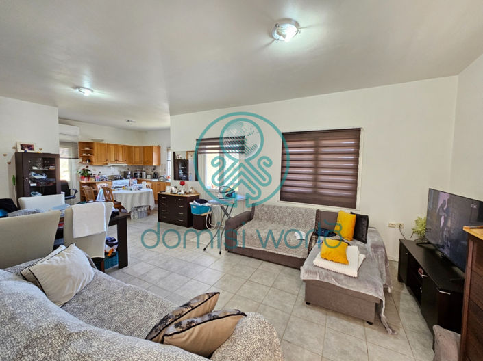 Image No.27-6 Bed Property for sale