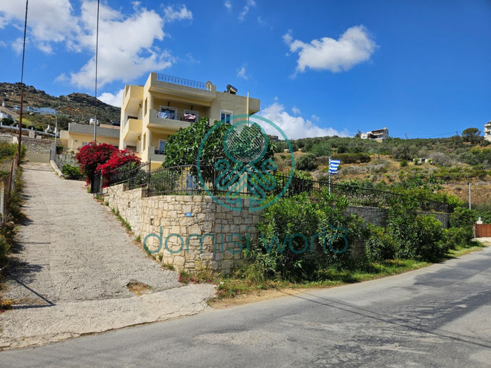 Image No.3-6 Bed Property for sale