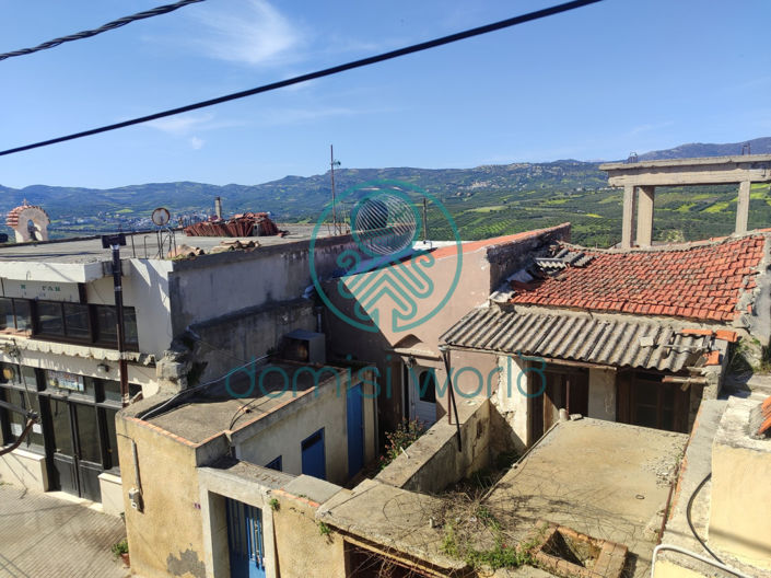 Image No.35-2 Bed Property for sale