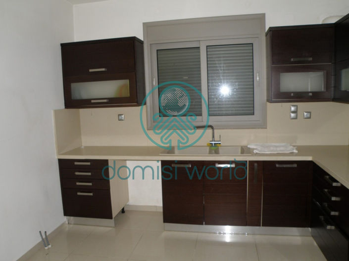 Image No.12-4 Bed Maisonette for sale