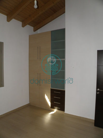 Image No.16-4 Bed Maisonette for sale