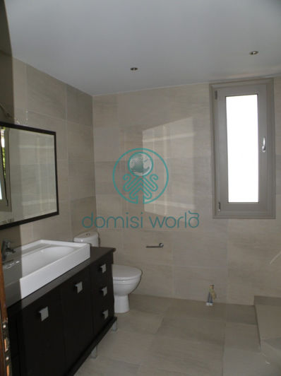 Image No.25-4 Bed Maisonette for sale