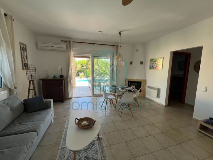 Image No.4-2 Bed House for sale