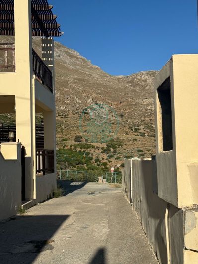 Image No.10-Propriété de 3 chambres à vendre à Lampis