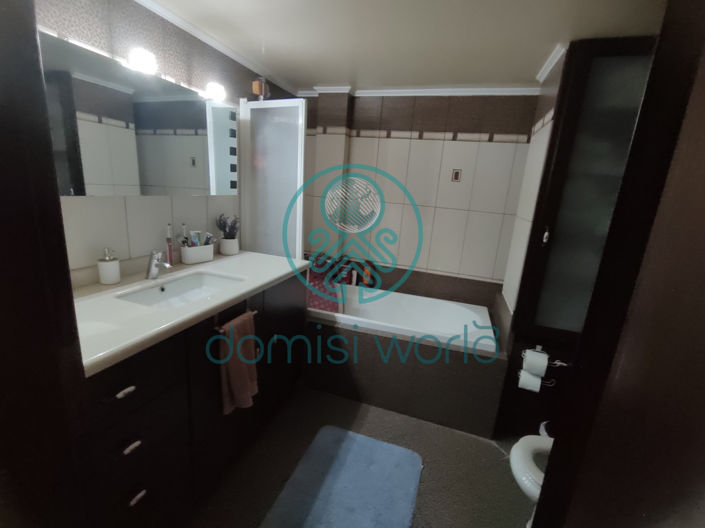 Image No.23-Propriété de 6 chambres à vendre à Elia