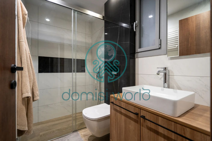 Image No.11-3 Bed Apartment for sale