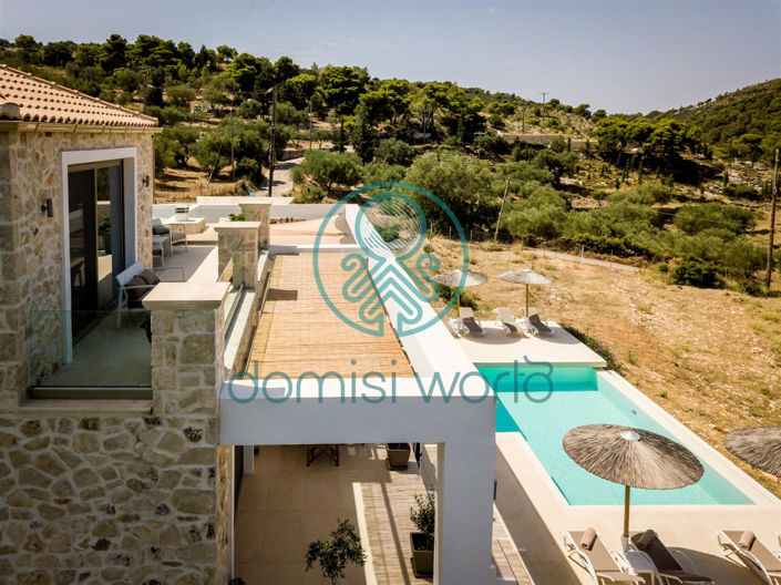 Image No.13-2 Bed Villa for sale