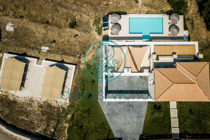 Image No.33-2 Bed Villa for sale