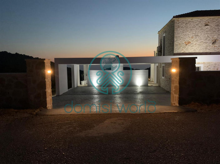 Image No.8-2 Bed Villa for sale