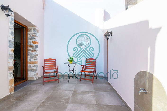 Image No.5-Propriété de 5 chambres à vendre à Agios Nicolaos