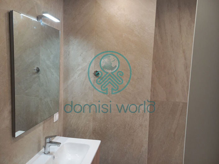 Image No.10-1 Bed Property for sale