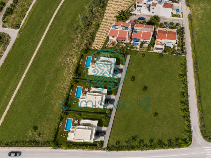 Image No.29-9 Bed Apartment for sale