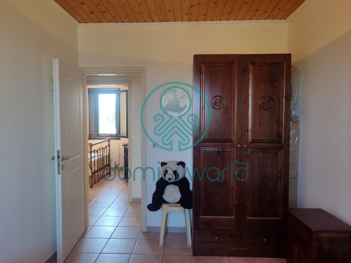 Image No.15-4 Bed Villa / Detached for sale