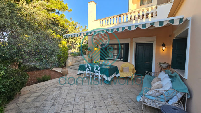 Image No.22-7 Bed Villa / Detached for sale