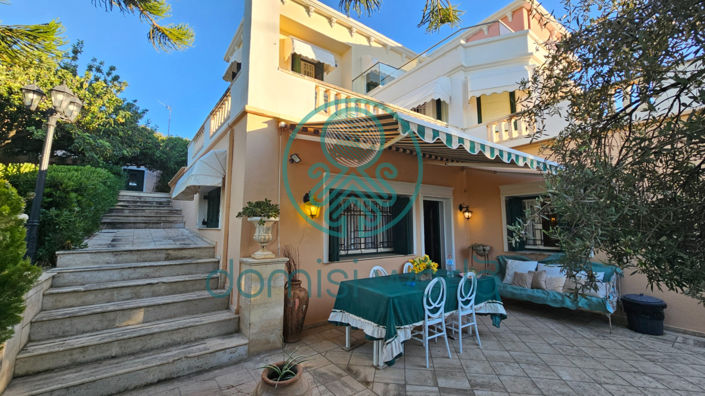 Image No.23-7 Bed Villa / Detached for sale
