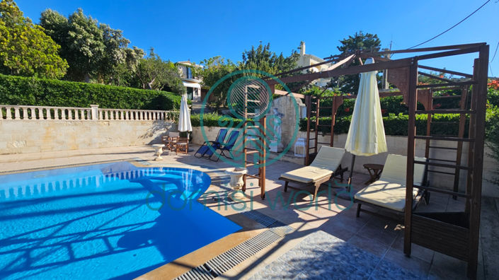 Image No.37-7 Bed Villa / Detached for sale
