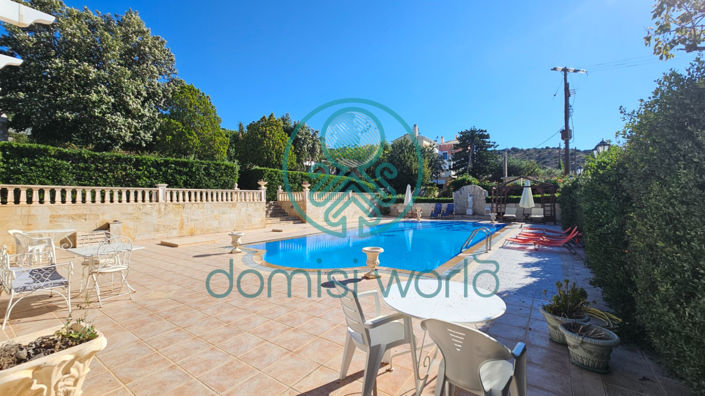 Image No.42-7 Bed Villa / Detached for sale