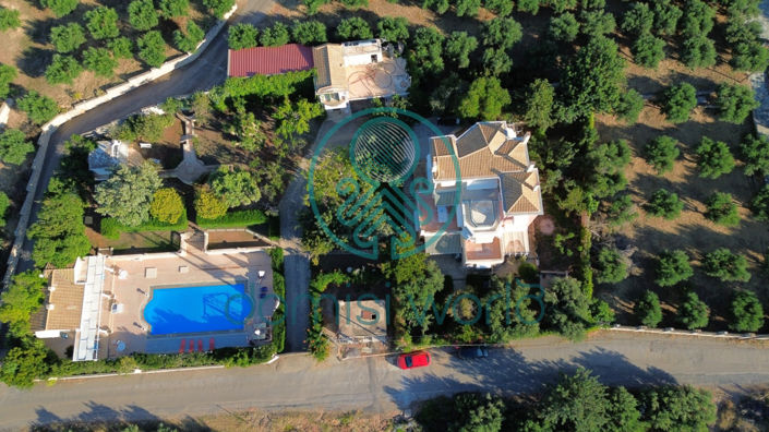 Image No.47-7 Bed Villa / Detached for sale