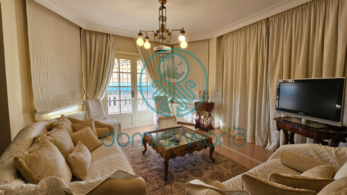 Image No.55-7 Bed Villa / Detached for sale