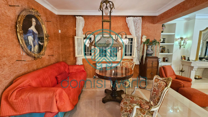 Image No.58-7 Bed Villa / Detached for sale