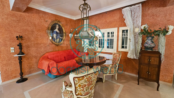 Image No.59-7 Bed Villa / Detached for sale