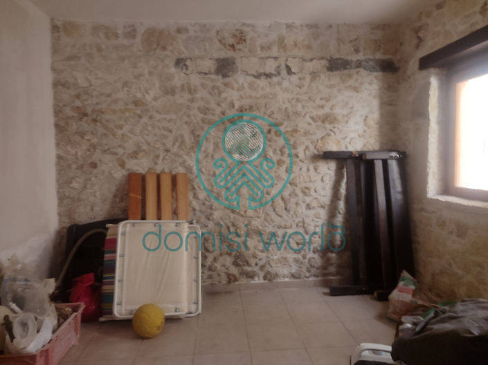 Image No.18-3 Bed House for sale