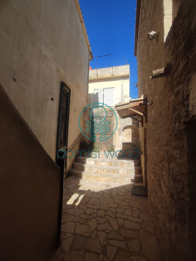Image No.37-3 Bed House for sale