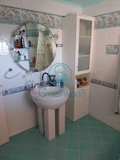 Image No.10-4 Bed Villa / Detached for sale
