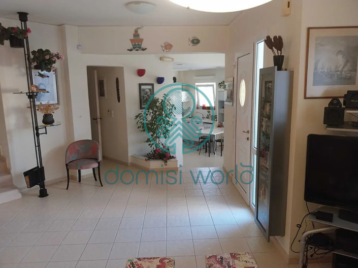 Image No.3-4 Bed Villa / Detached for sale