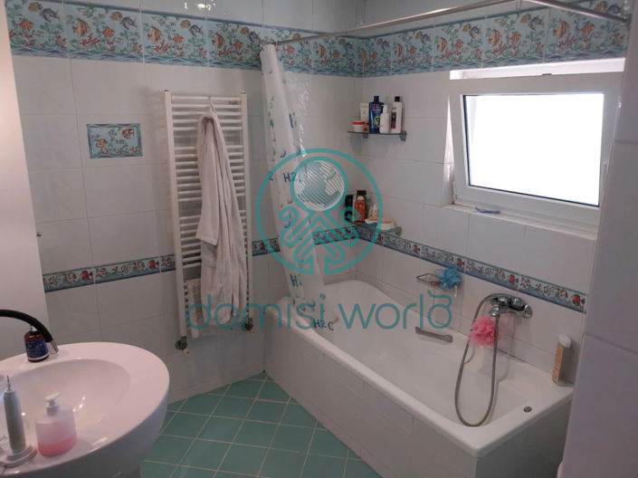 Image No.7-4 Bed Villa / Detached for sale