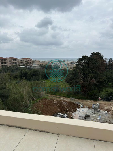 Image No.18-10 Bed Maisonette for sale