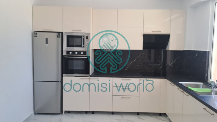 Image No.6-10 Bed Maisonette for sale