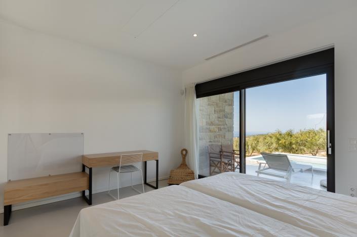 Image No.17-2 Bed Villa / Detached for sale