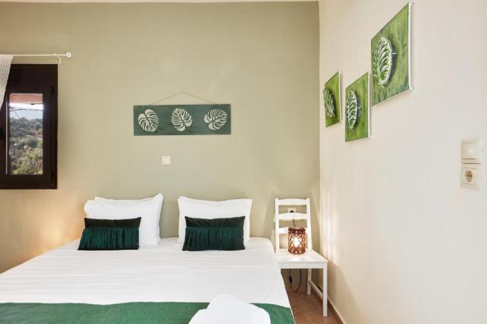 Image No.16-Villa / Détaché de 7 chambres à vendre à Perama