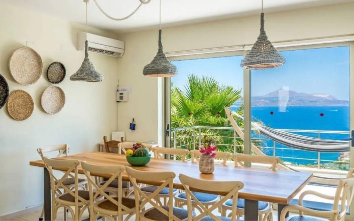 Image No.10-7 Bed Villa for sale