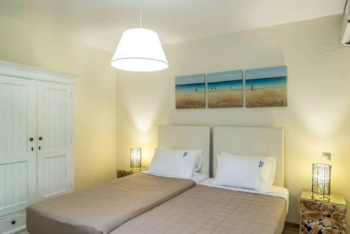 Image No.27-7 Bed Villa for sale