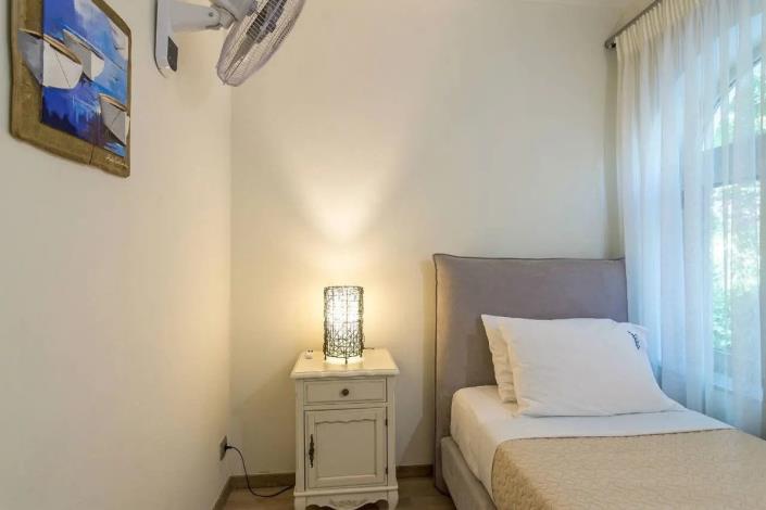 Image No.38-7 Bed Villa for sale