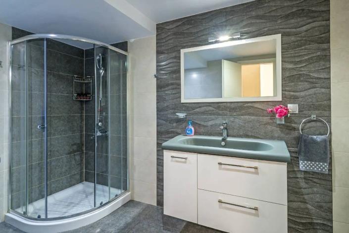 Image No.39-7 Bed Villa for sale