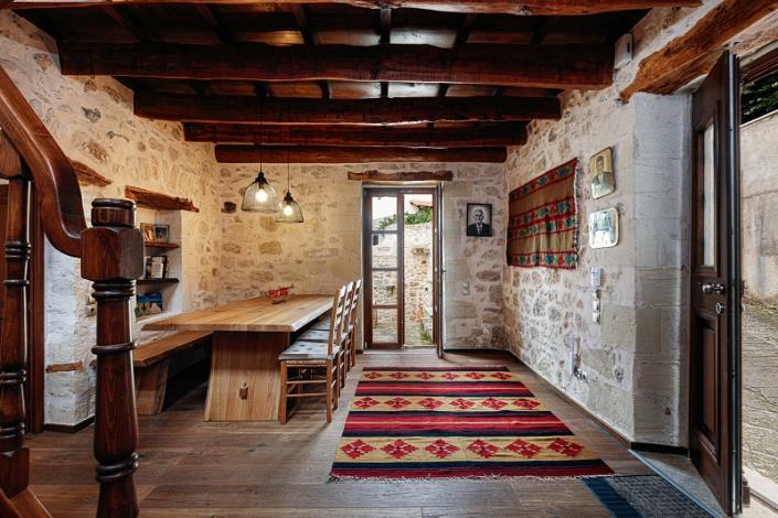 Image No.6-Villa / Détaché de 5 chambres à vendre à Argiroupoli