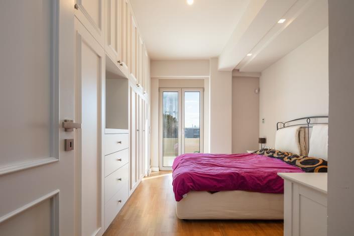 Image No.11-5 Bed Villa / Detached for sale