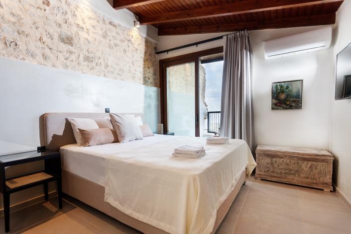 Image No.11-3 Bed Villa / Detached for sale