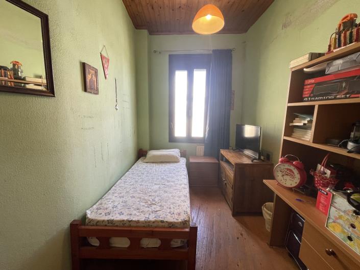 Image No.15-5 Bed House for sale