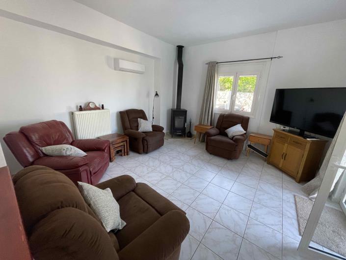 Image No.3-3 Bed Villa for sale