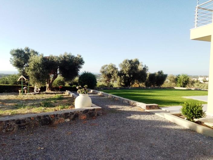 Image No.19-4 Bed Villa / Detached for sale