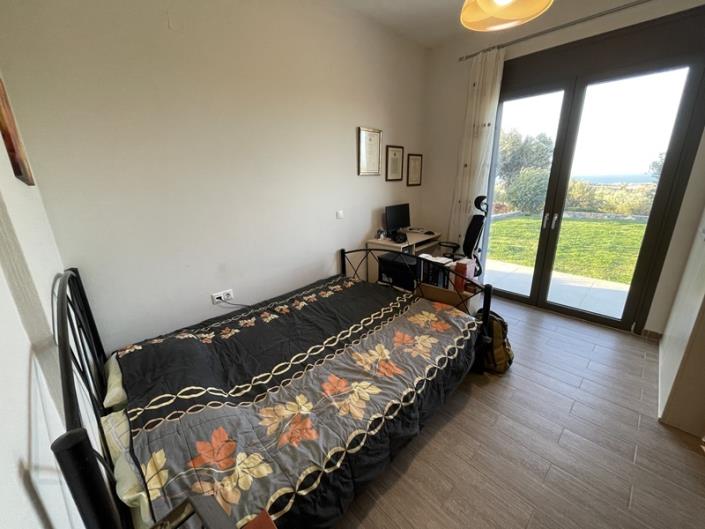 Image No.9-4 Bed Villa / Detached for sale