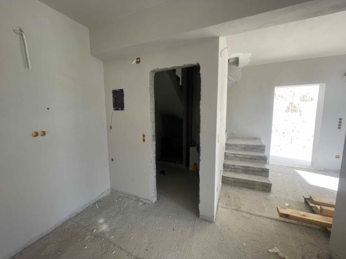 Image No.4-Maison / Villa de 4 chambres à vendre à Crète