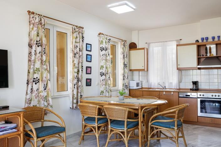 Image No.3-Appartement de 2 chambres à vendre à Pigi